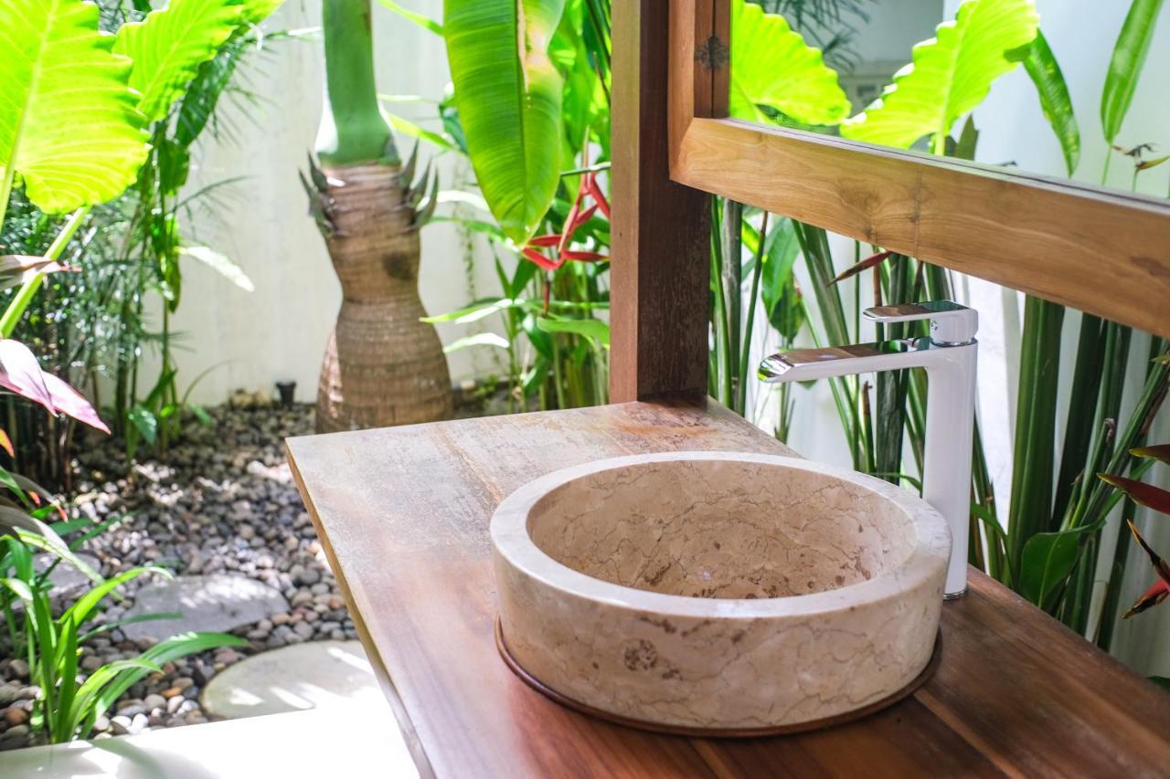 Molokai Suites Uluwatu Eksteriør billede