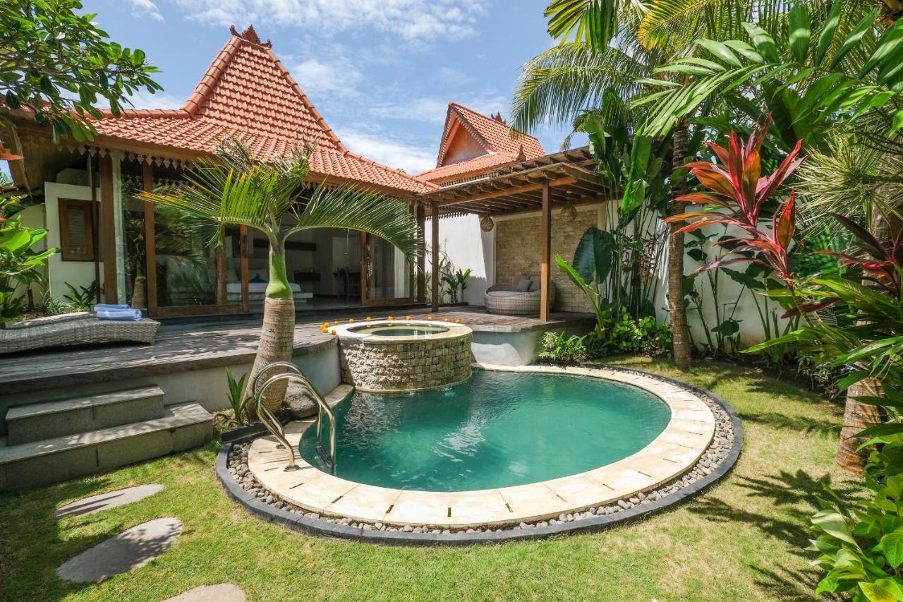 Molokai Suites Uluwatu Eksteriør billede